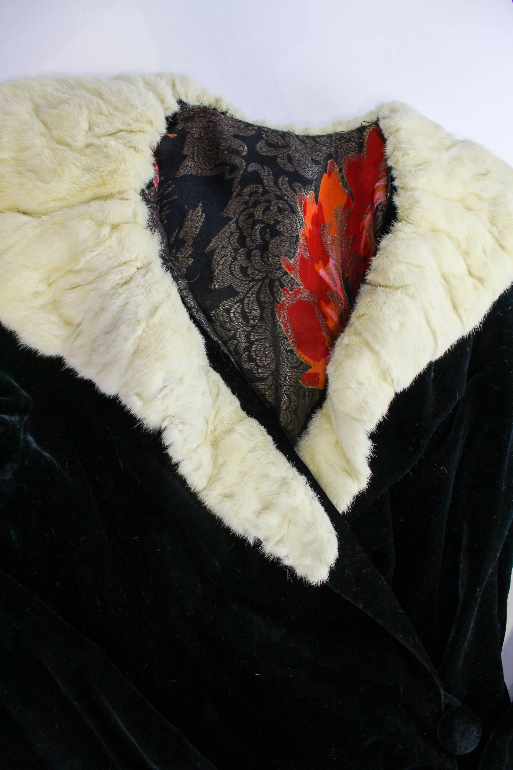 1930s Black Velvet Jacket with Fur Collar, Small