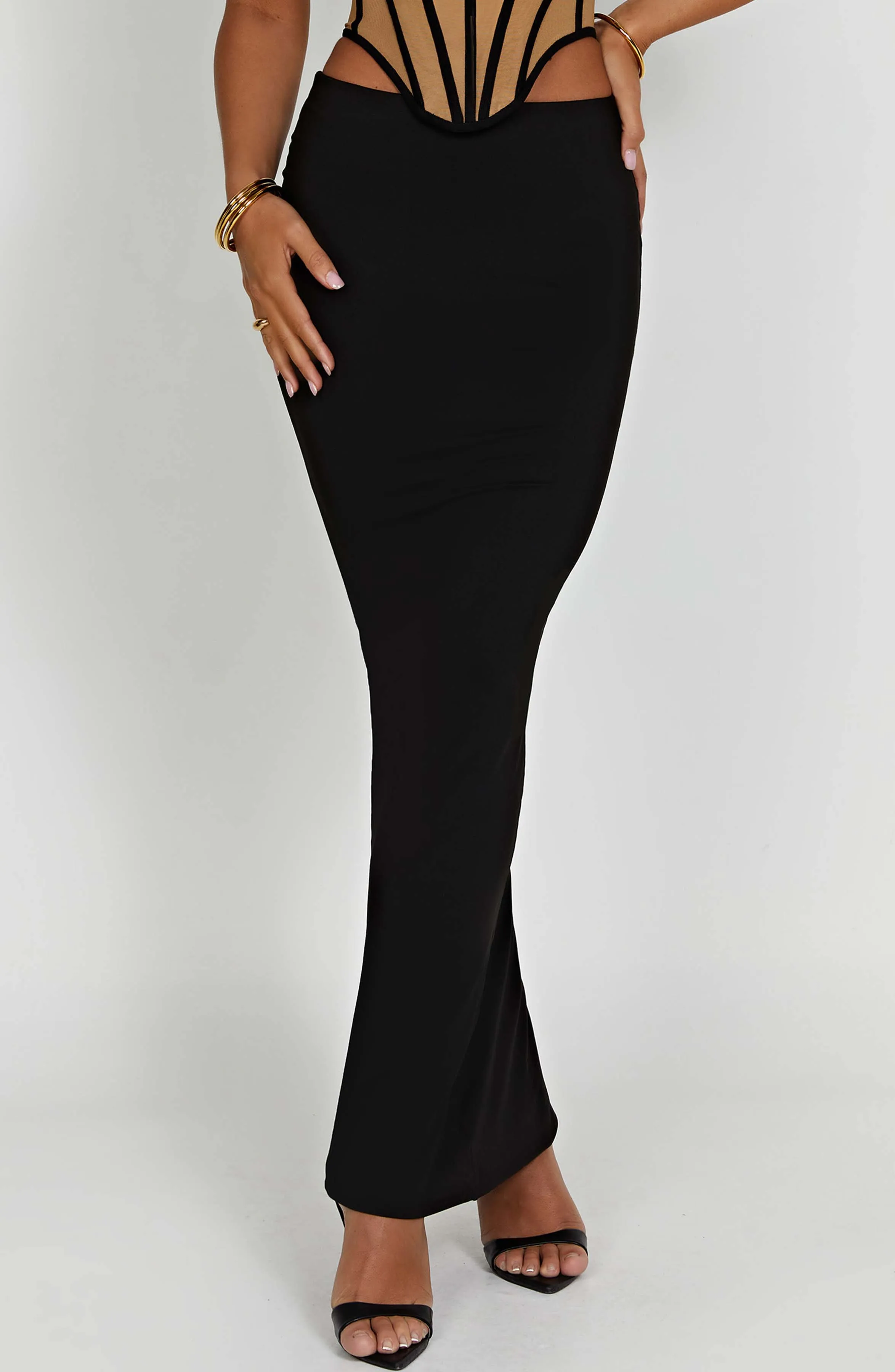 Astrid Maxi Graceful Skirt - Black