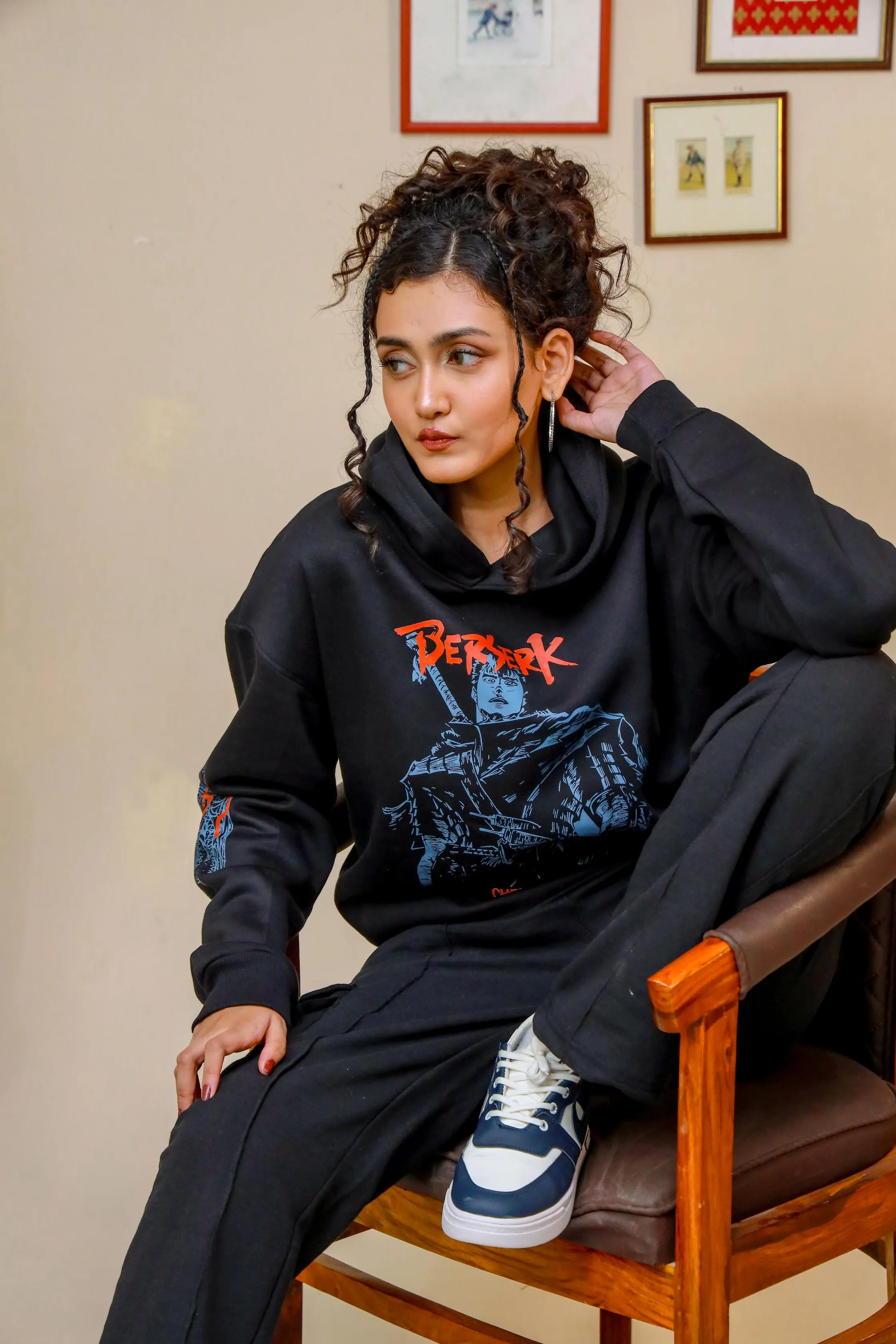 BERSERK OVERSIZED HOODIE