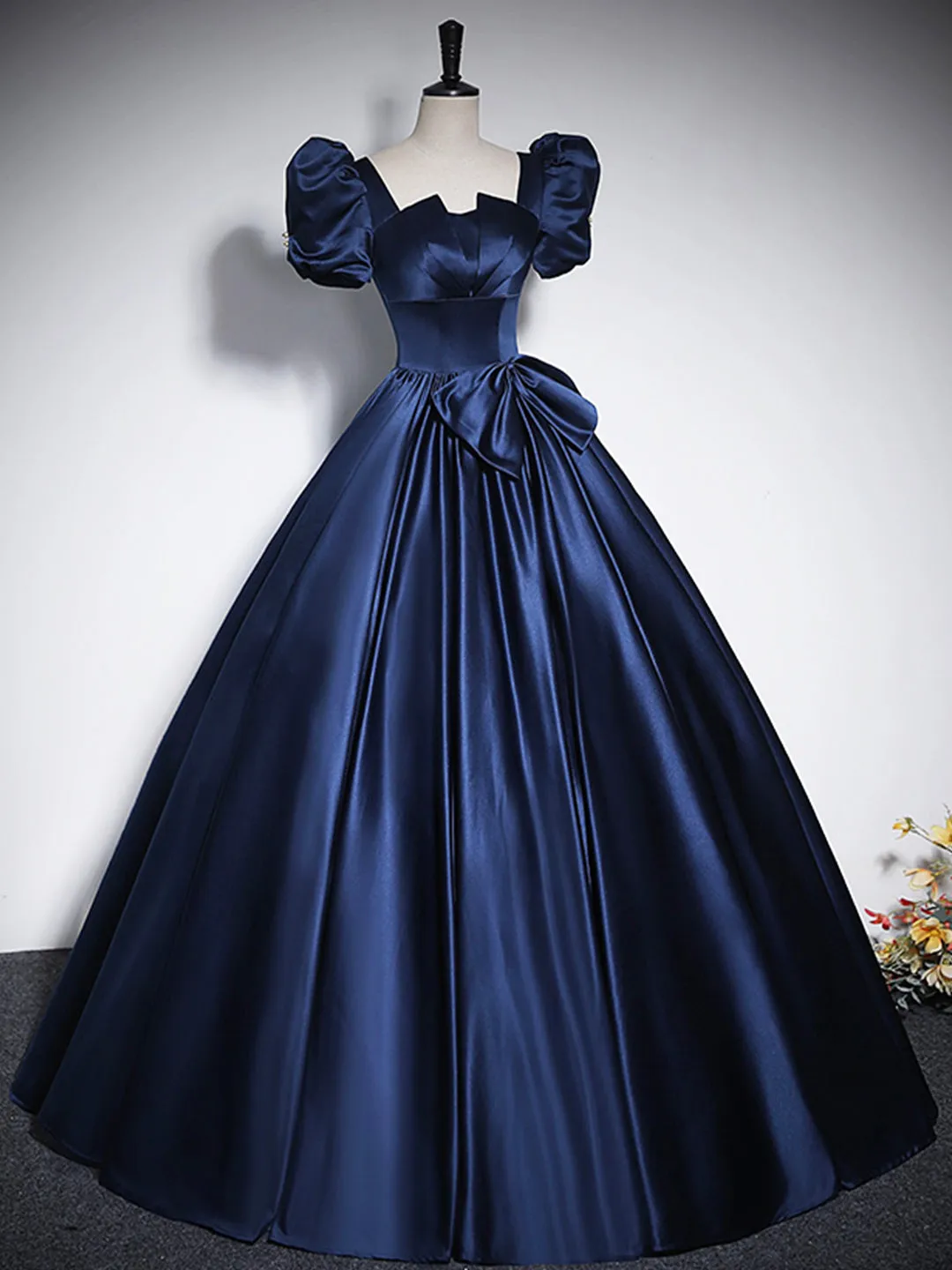 Elegant Blue Satin Floor-Length Prom Dresses Square Neckline Puffy Short Sleeve Bow Formal Dresses