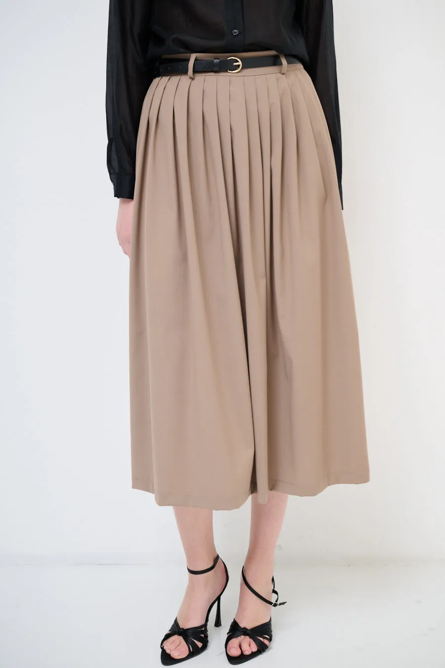 High-waist pleated midi skirt wholesale