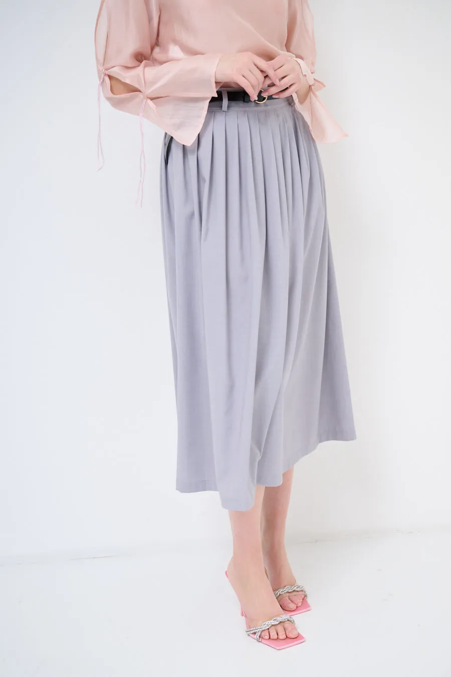 High-waist pleated midi skirt wholesale