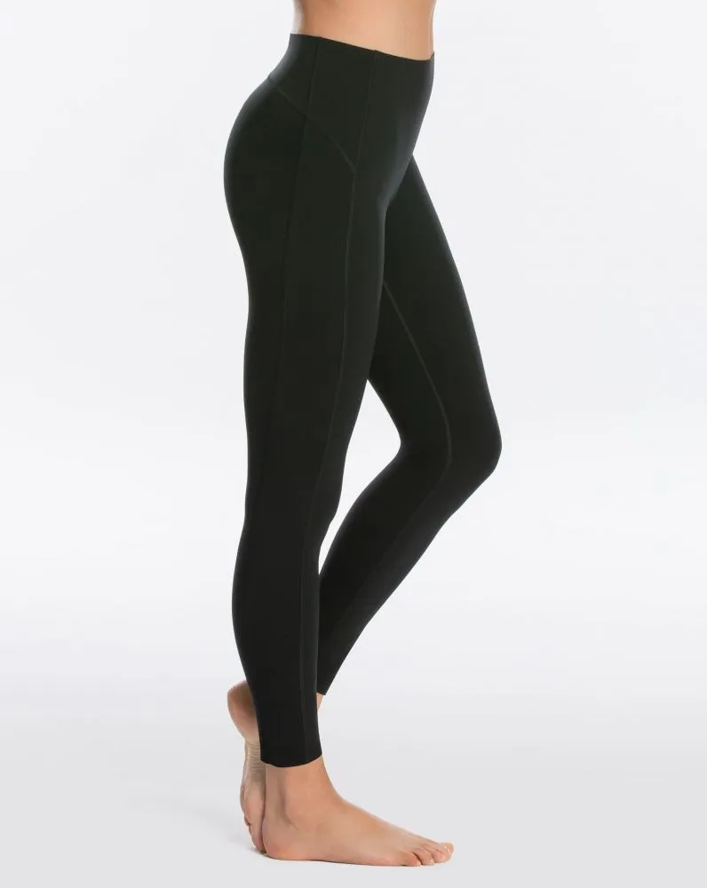 Spanx - Everywear Icon Leggings in Very Black