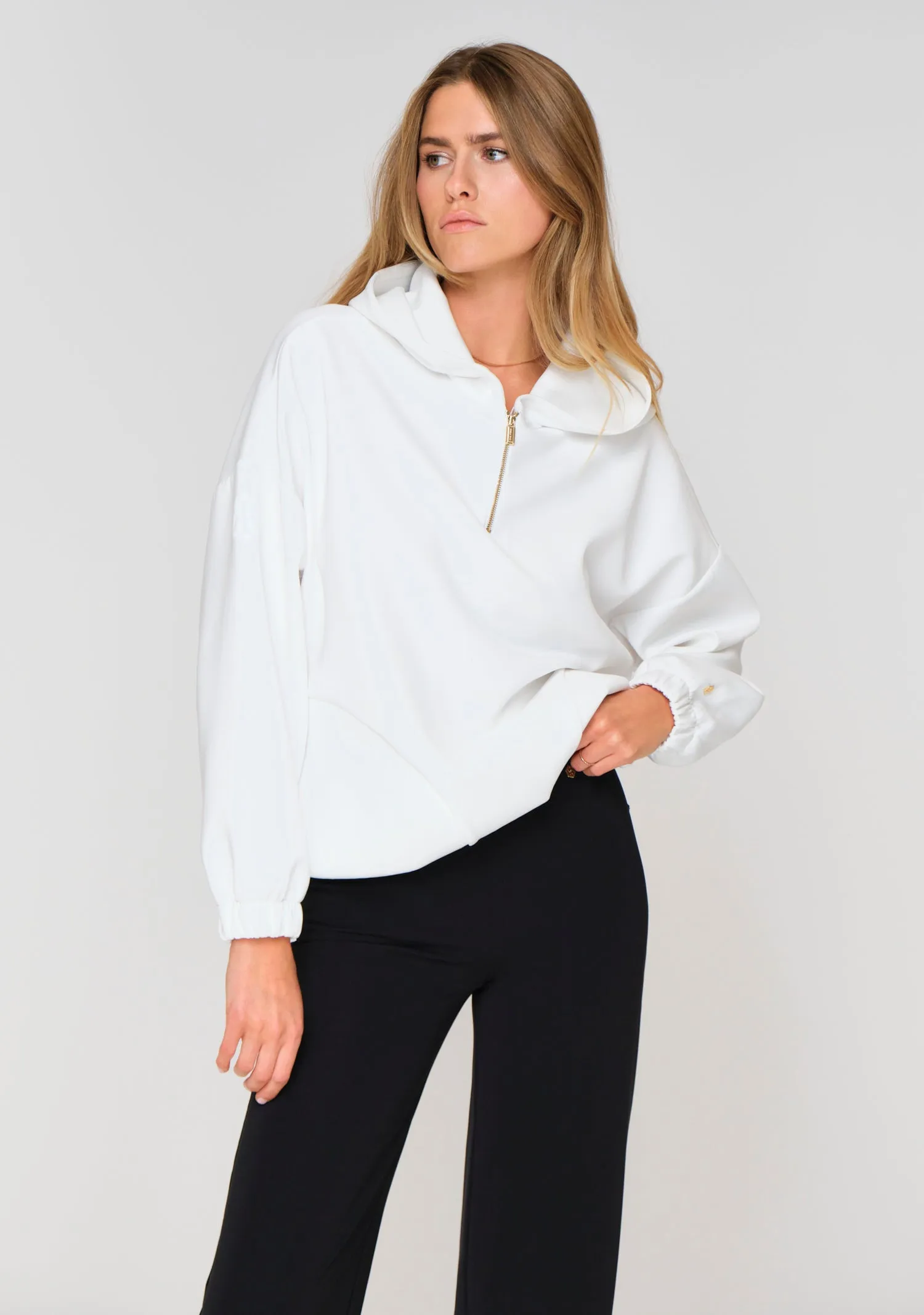 VEGA Sweatshirt white